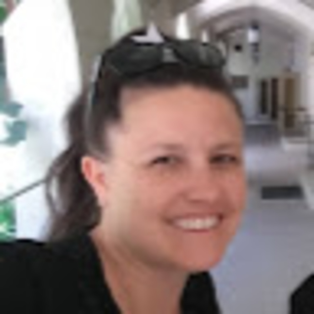 Meet your Posher, Niki